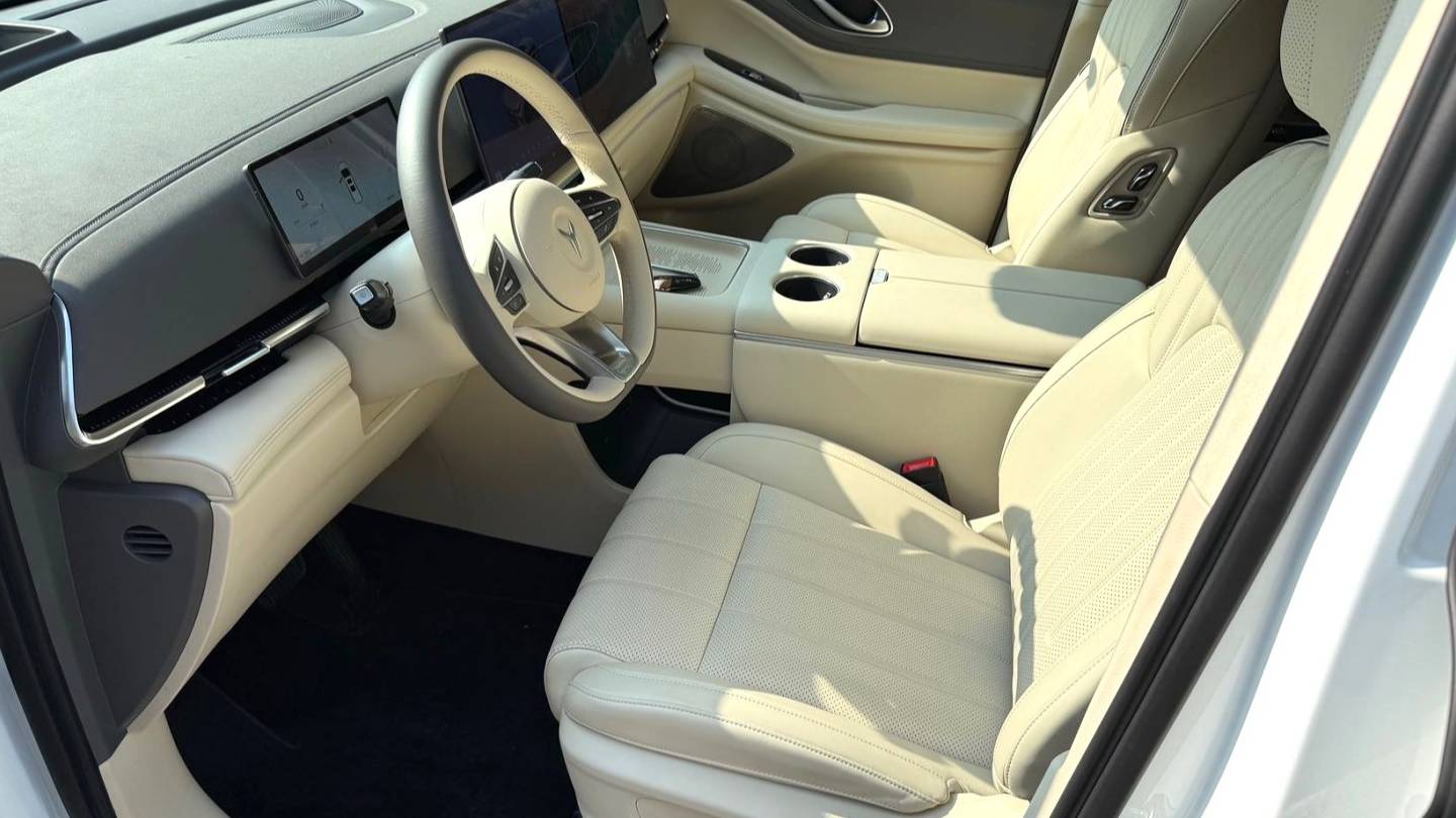 VOYAH 2025 DREAM PHEV four-wheel drive flagship Kunpeng version