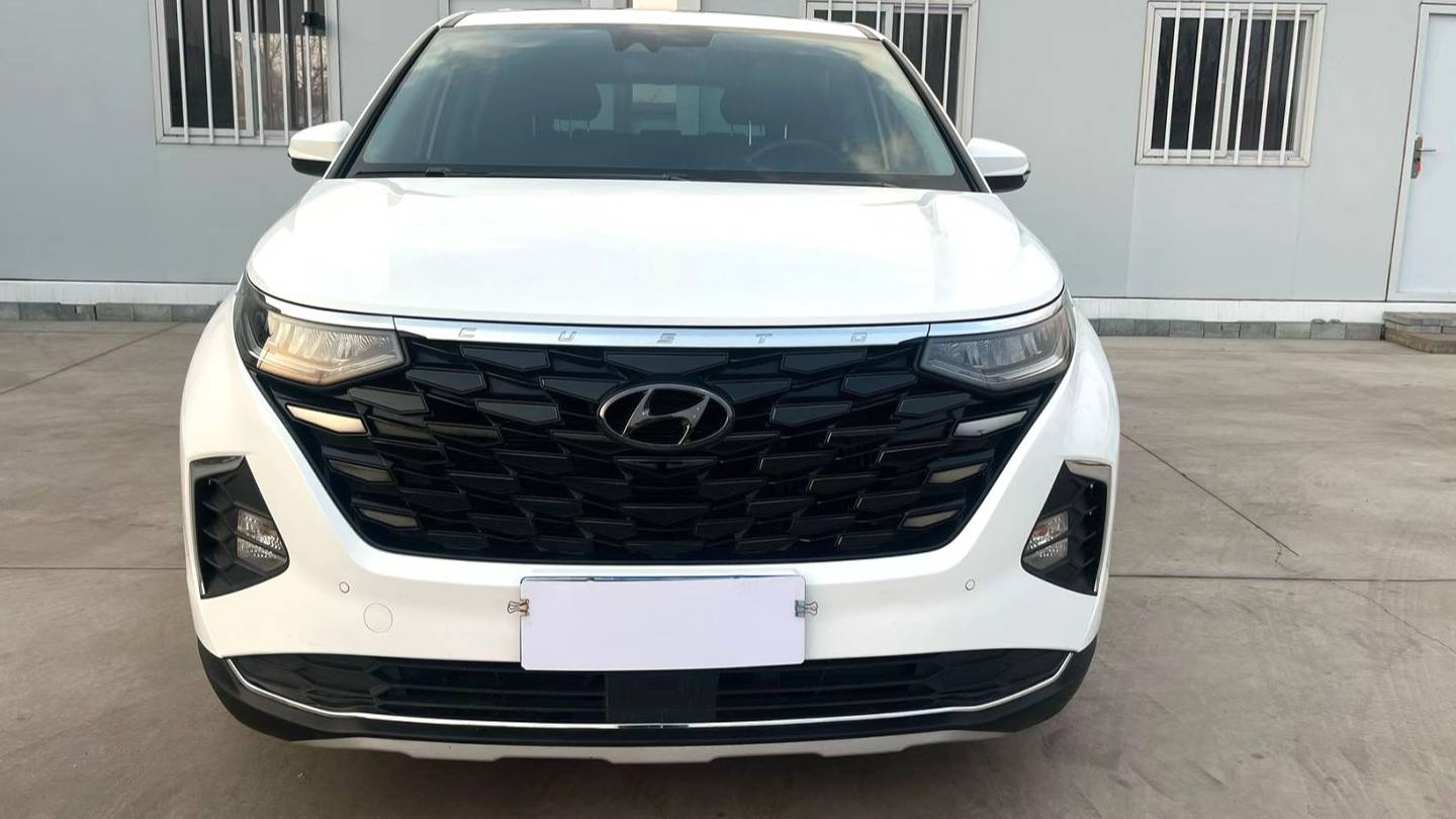 HYUNDAI 2022 Custo 270TGDi TOP Smart Love Flagship Edition