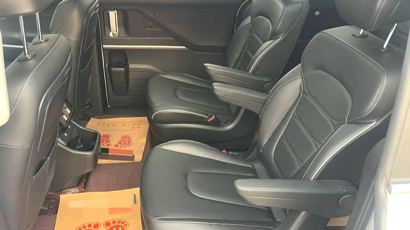 HYUNDAI 2022 Custo 270TGDi TOP Smart Love Flagship Edition