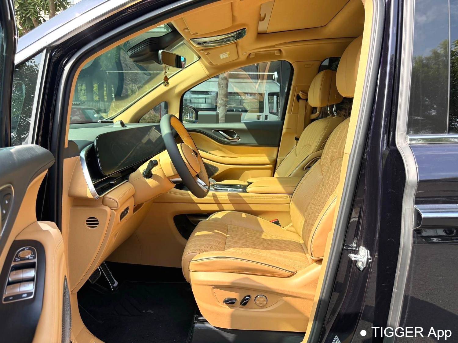 used VOYAH 2022 DREAM Low carbon version dream+smart package