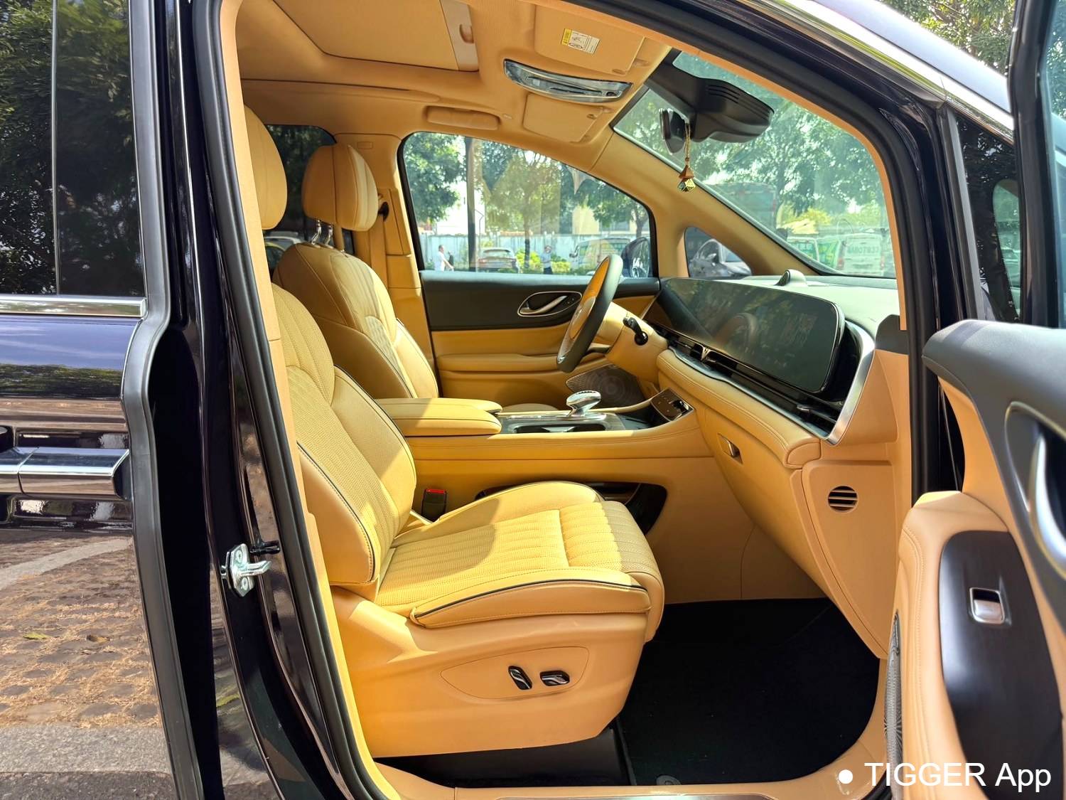 used VOYAH 2022 DREAM Low carbon version dream+smart package