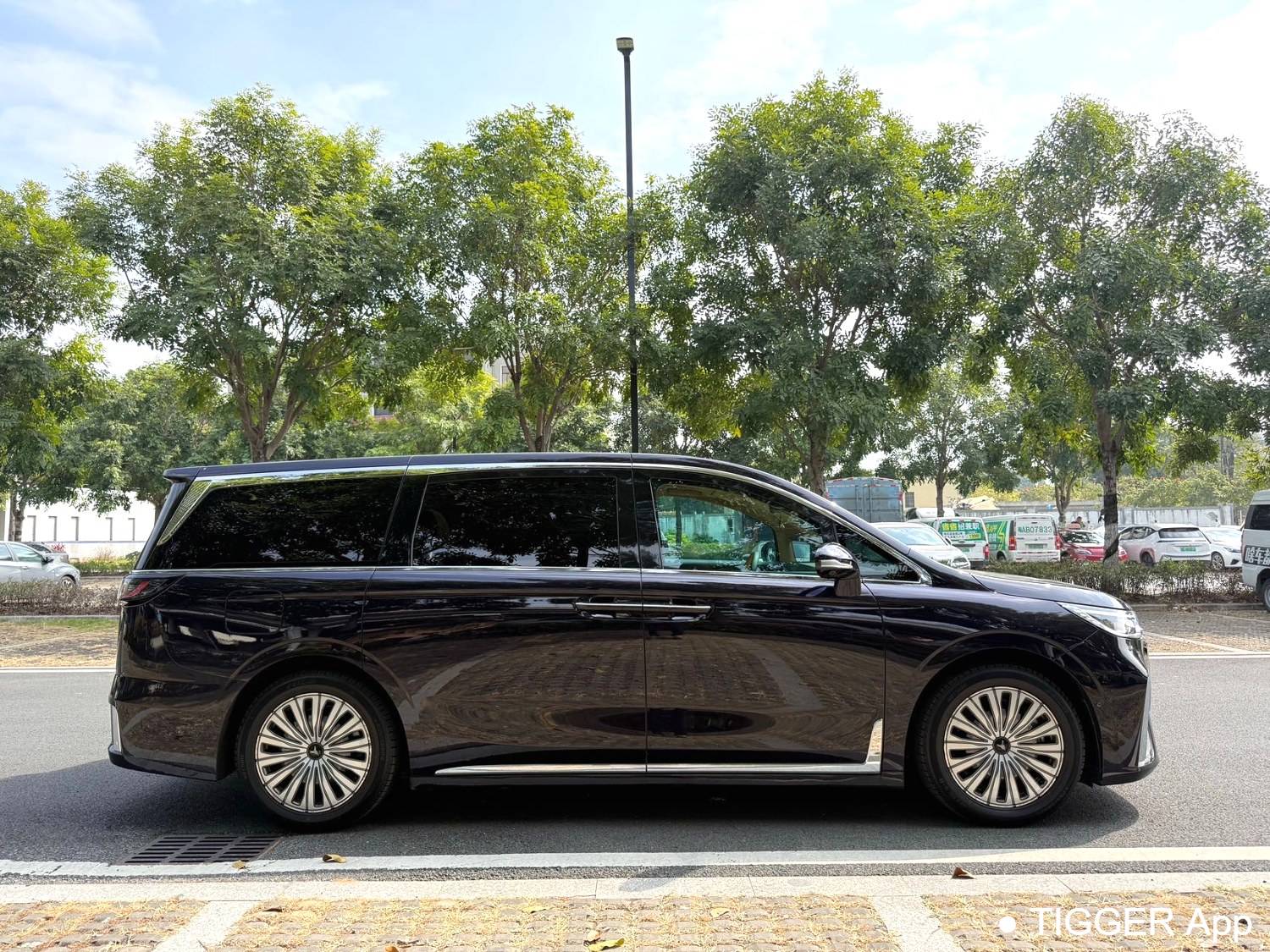 used VOYAH 2022 DREAM Low carbon version dream+smart package