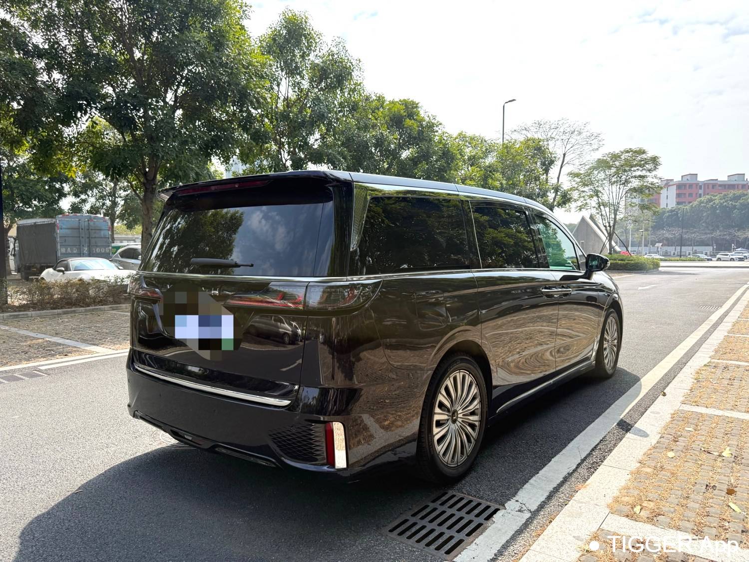 used VOYAH 2022 DREAM Low carbon version dream+smart package