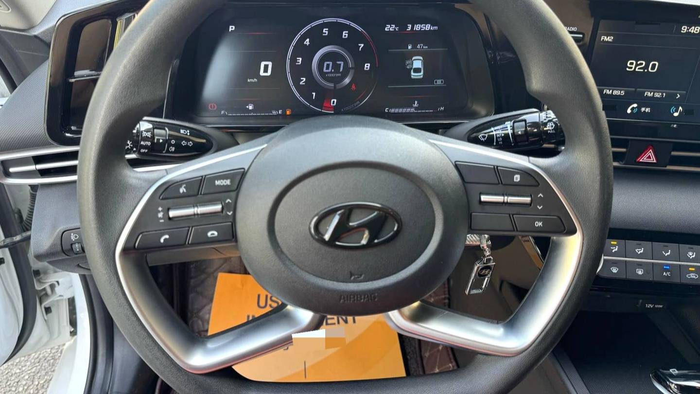 HYUNDAI 2022 Elantra 1.5L CVT GLS Leading Edition