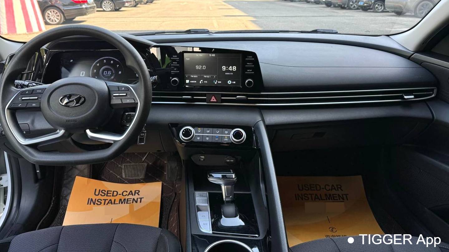 HYUNDAI 2022 Elantra 1.5L CVT GLS Leading Edition