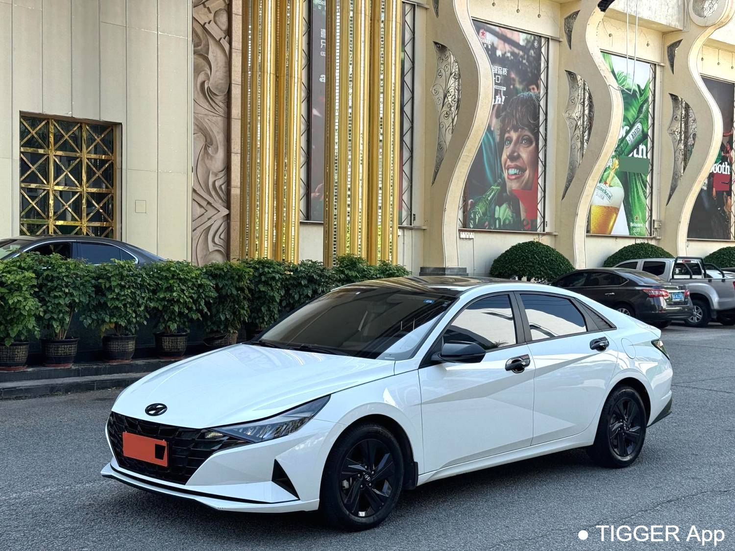 HYUNDAI 2022 Elantra 1.5L CVT GLS Leading Edition