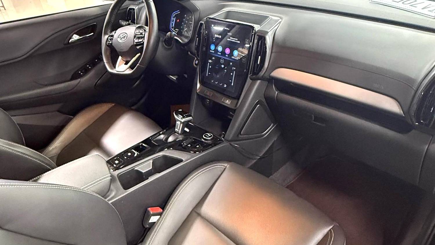 HYUNDAI 2021 ix35 2.0L automatic two wheel drive GLS leading version