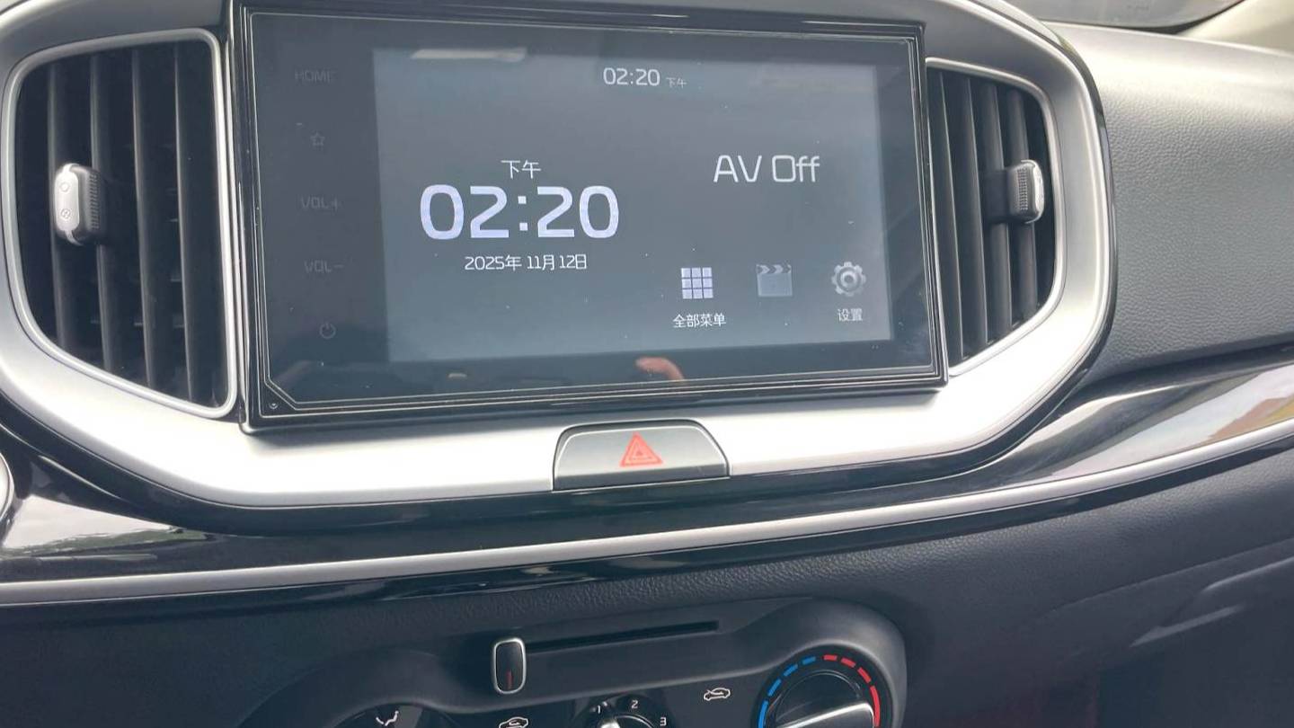 KIA 2021 Stonic 1.4L Automatic Fun Edition