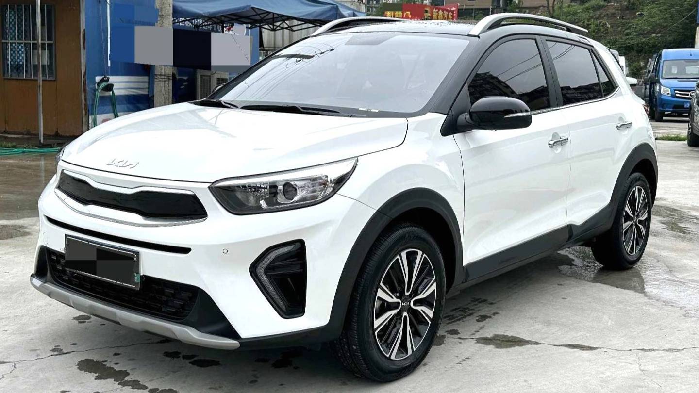 KIA 2021 Stonic 1.4L CVT sunroof model
