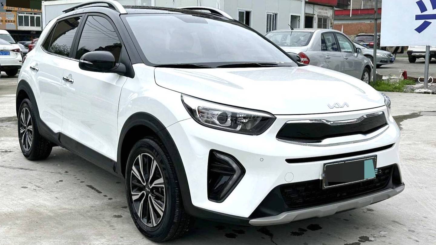 KIA 2021 Stonic 1.4L CVT sunroof model
