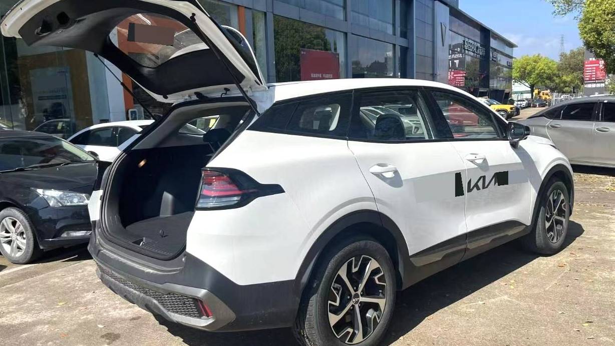 KIA 2025 Sportage 1.5T Two wheel Drive Premium Smart Edition