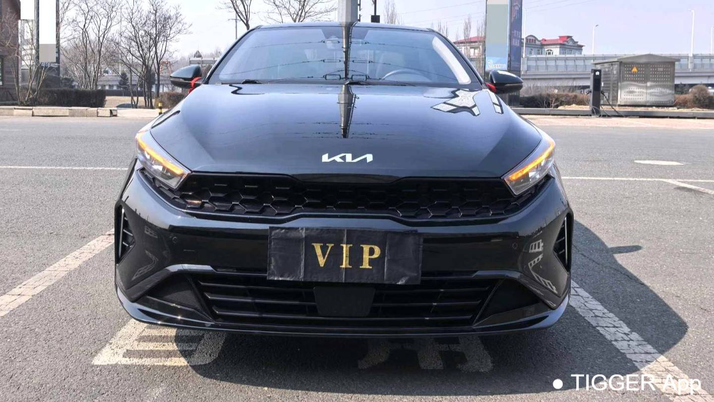 KIA 2023 K3 1.5L CVT Premium Edition