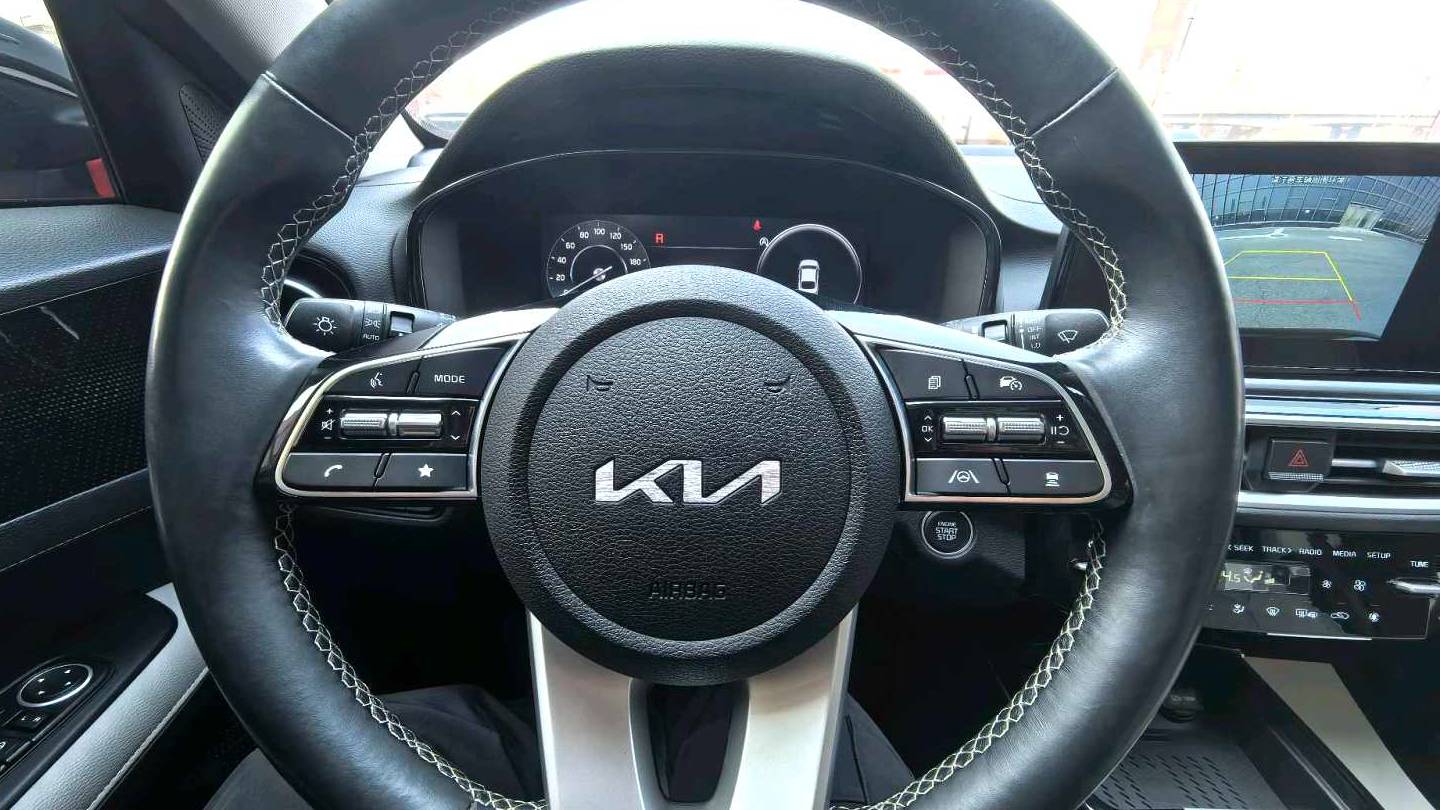 KIA 2023 K3 1.5L CVT Premium Edition