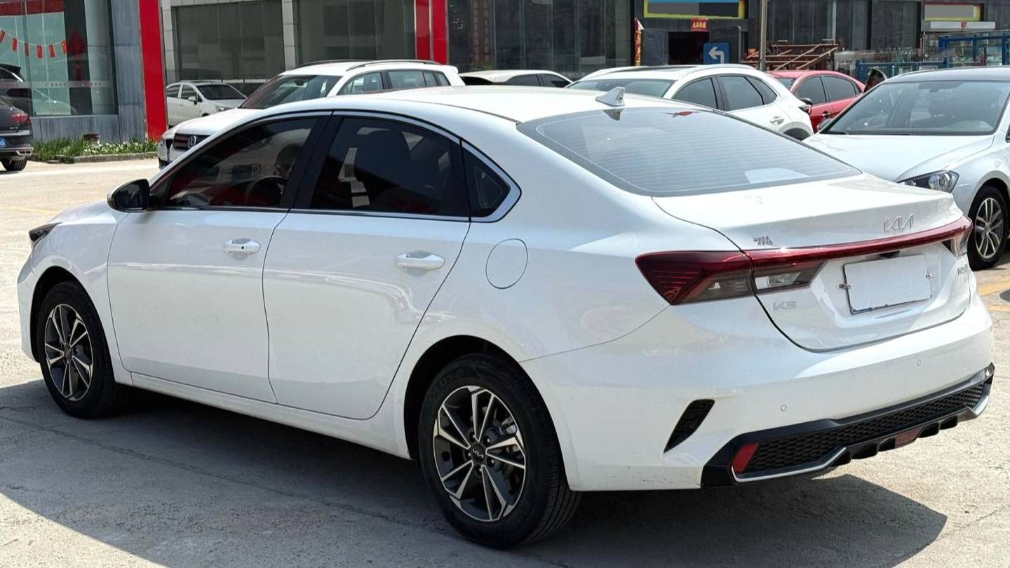 KIA 2024 K3 1.5L CVT Luxury Smart Edition