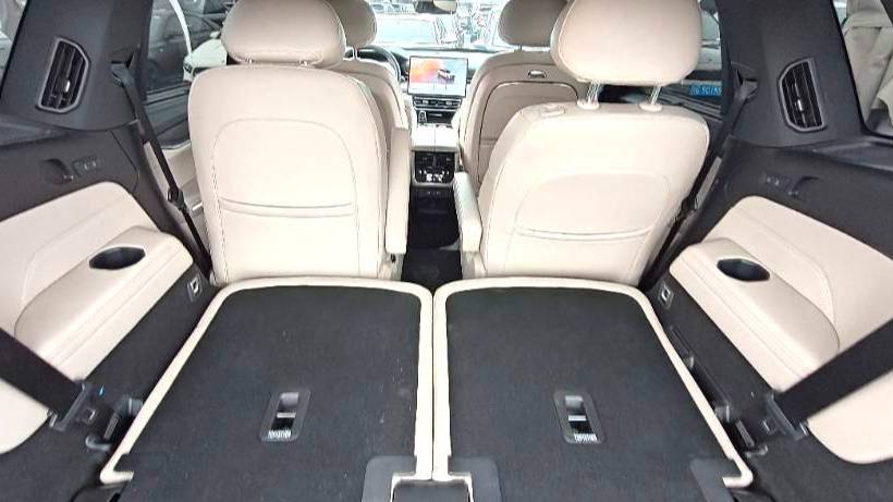 LYNK&CO 2024 09 EM-P 2.0TD EM-P four-wheel drive HALO six seater