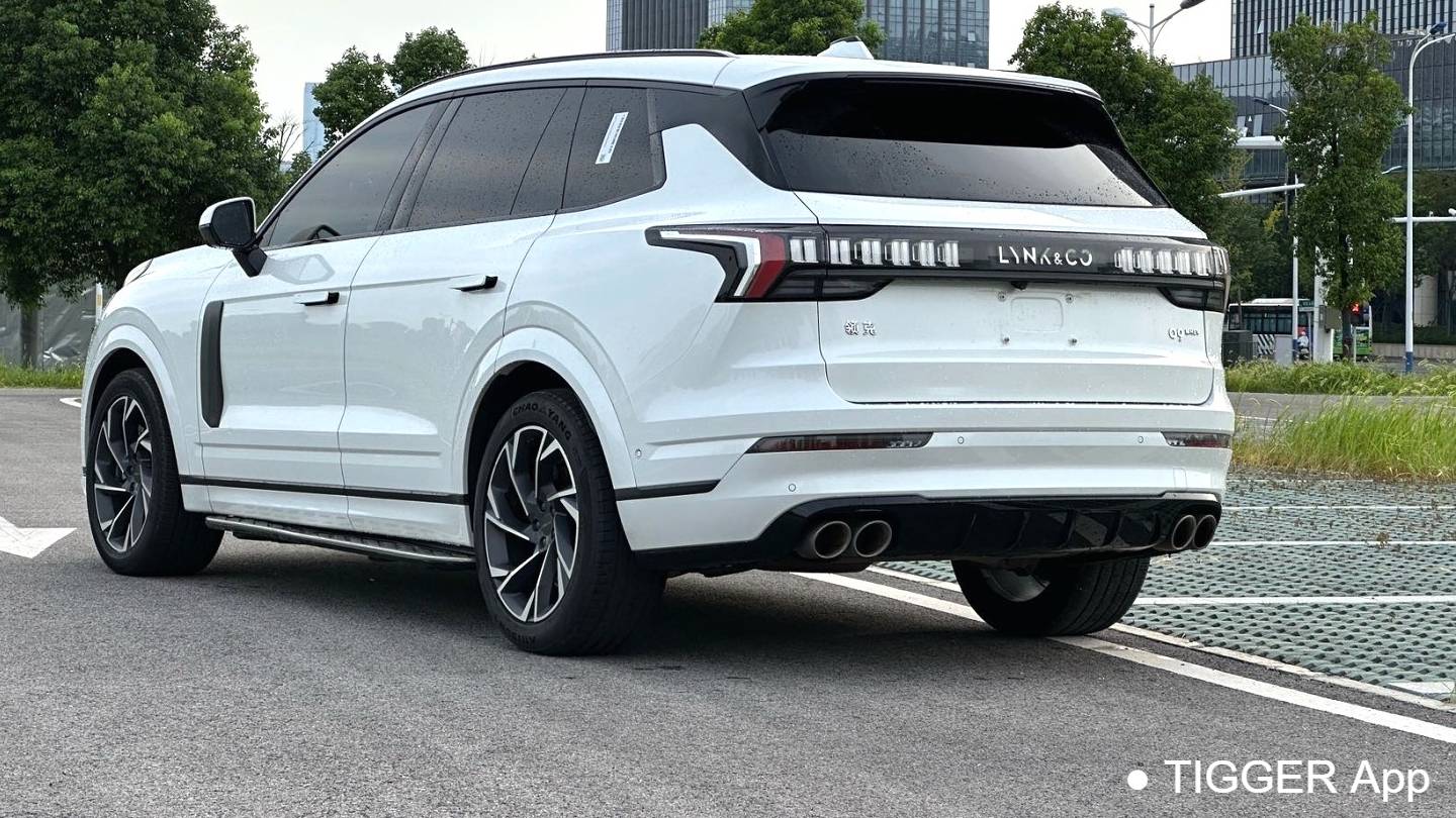 LYNK&CO 2023 09 EM-P 2.0TD EM-P 4WD Asian Games Executive Edition Five seater