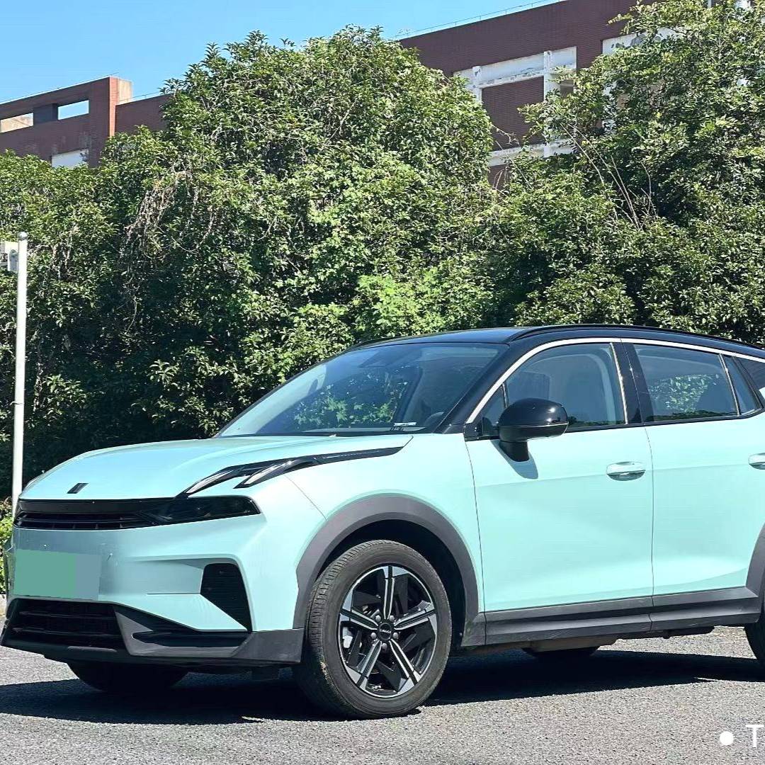 LYNK&CO 2023 06 EM-P EM-P 126 Long Range Pro