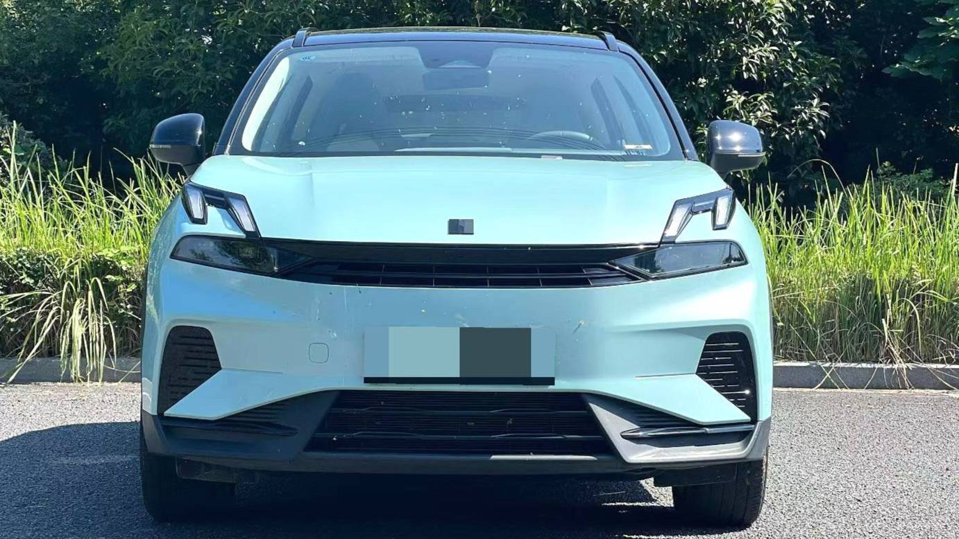 LYNK&CO 2023 06 EM-P EM-P 126 Long Range Pro