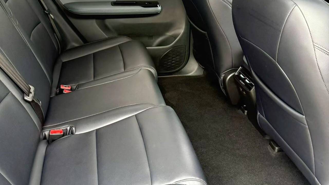 AION 2023 AION Y Plus 70 Executive Edition