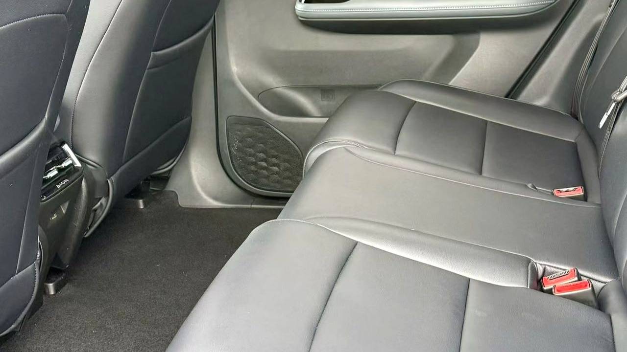 AION 2023 AION Y Plus 70 Executive Edition