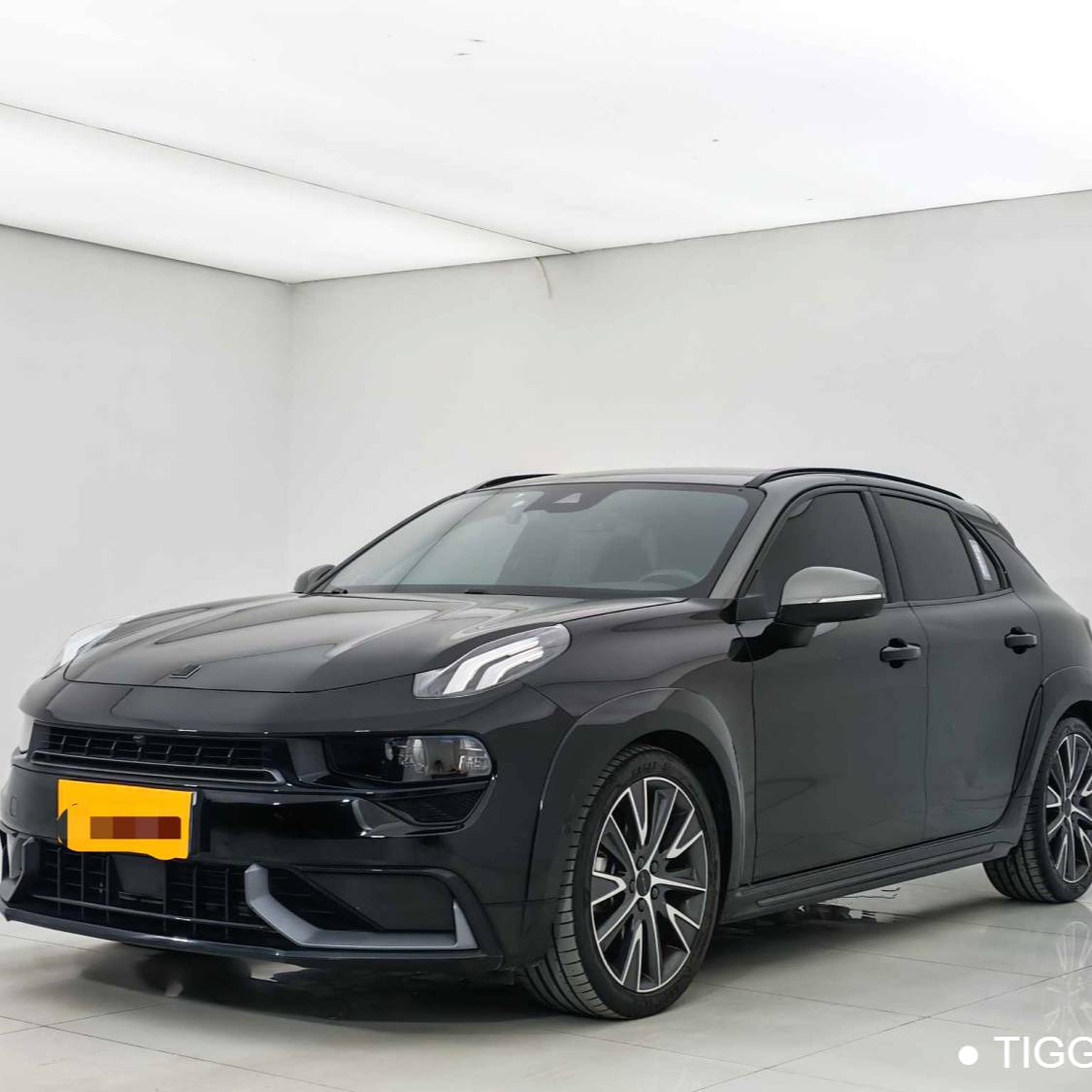 LYNK&CO 2022 02 Hatchback  2.0TD Pro