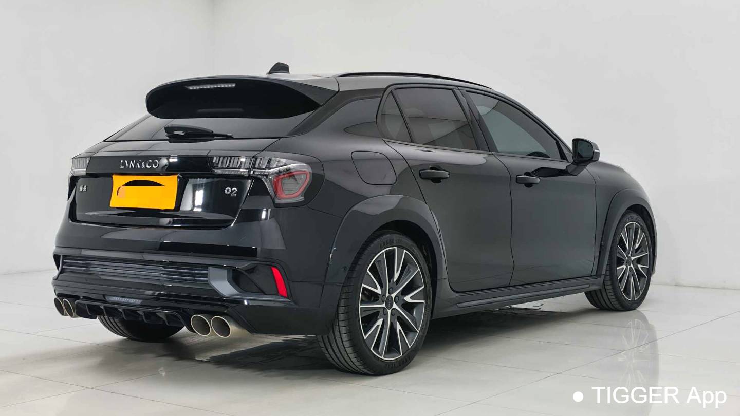 LYNK&CO 2022 02 Hatchback 2.0TD Pro