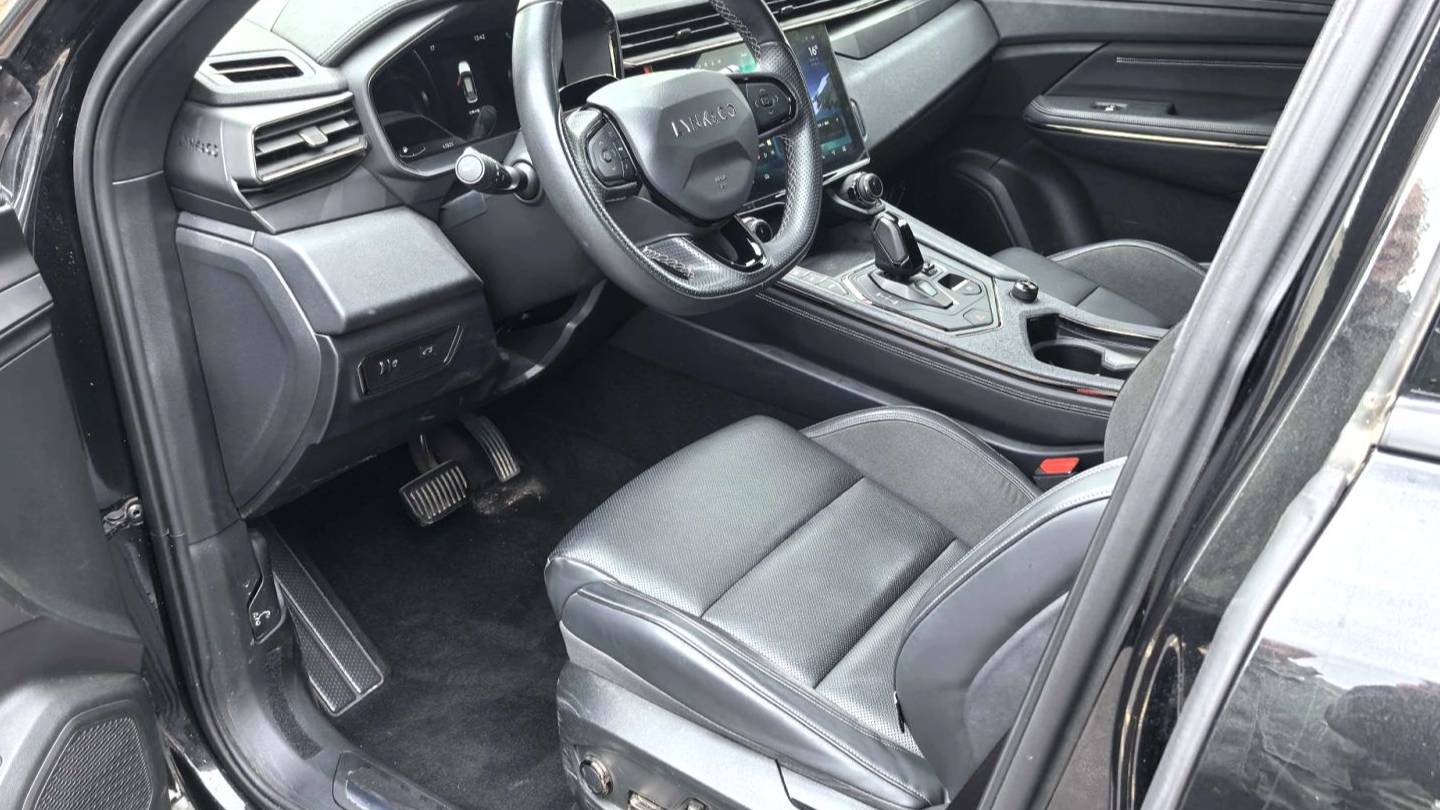 LYNK&CO 2023 01 2.0TD 4WD Night Edition