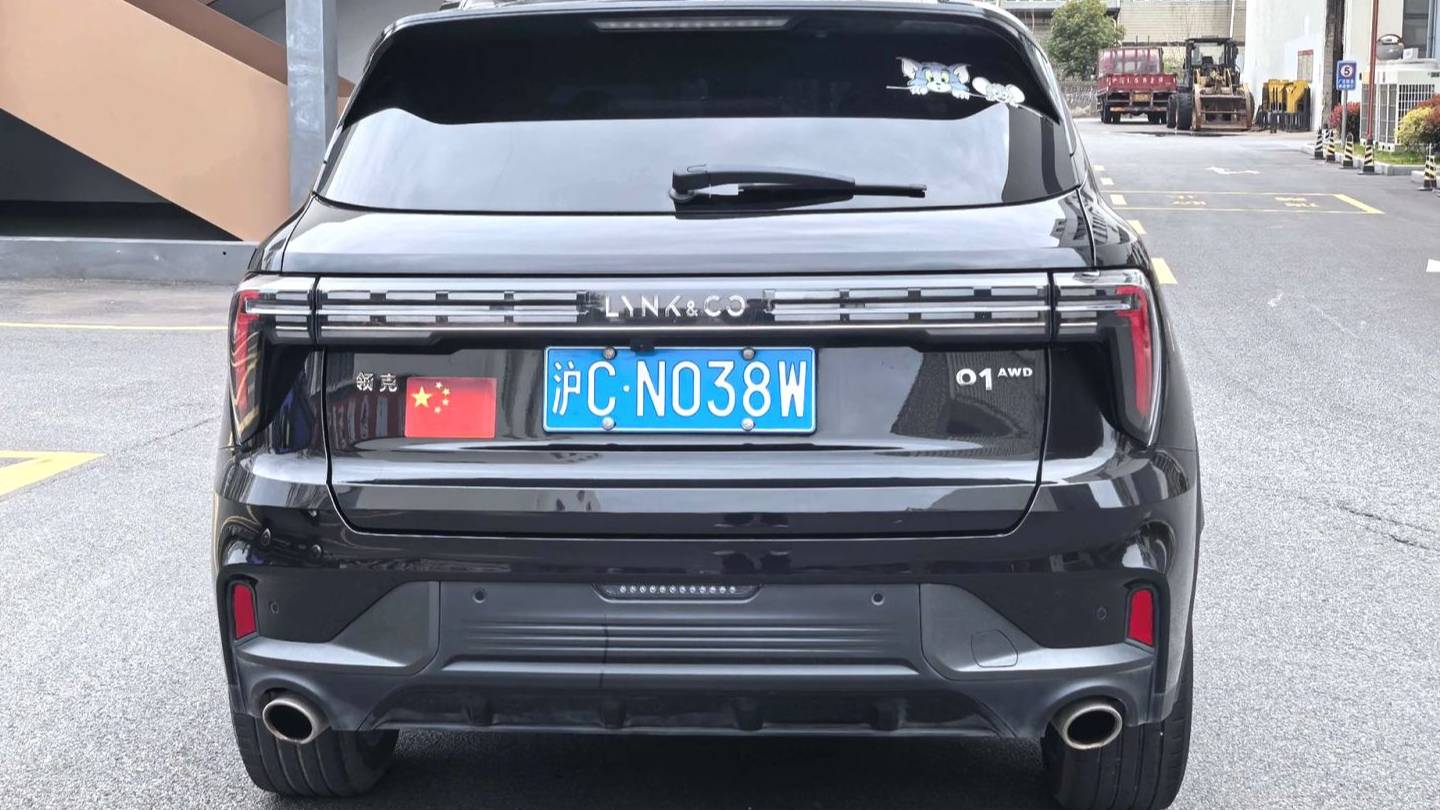 LYNK&CO 2023 01 2.0TD 4WD Night Edition