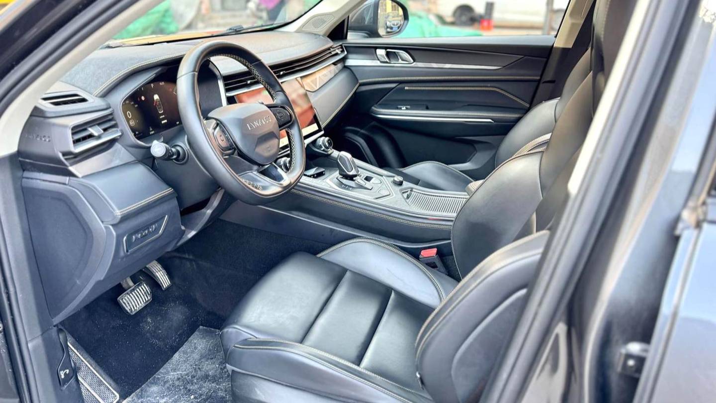 LYNK&CO 2023 01 2.0TD 2WD Asian Games Edition