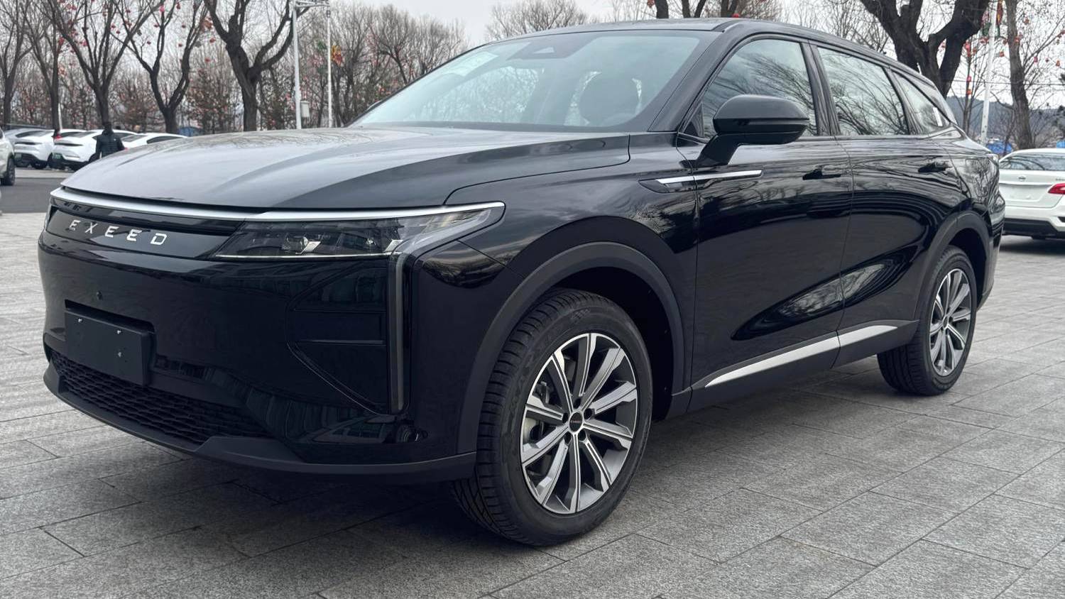 EXEED 2025 EXEED Yaoguang C-DM 100 Long Range Plus Two Wheel Drive