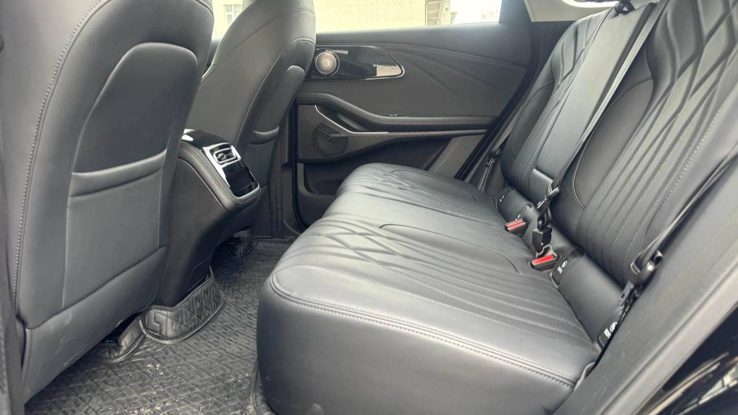 EXEED 2025 EXEED Yaoguang C-DM 100 Long Range Plus Two Wheel Drive