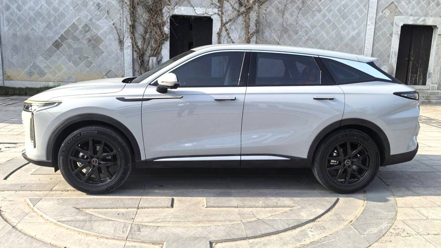 EXEED 2023 EXEED Yaoguang 400T 4WD Premium Edition