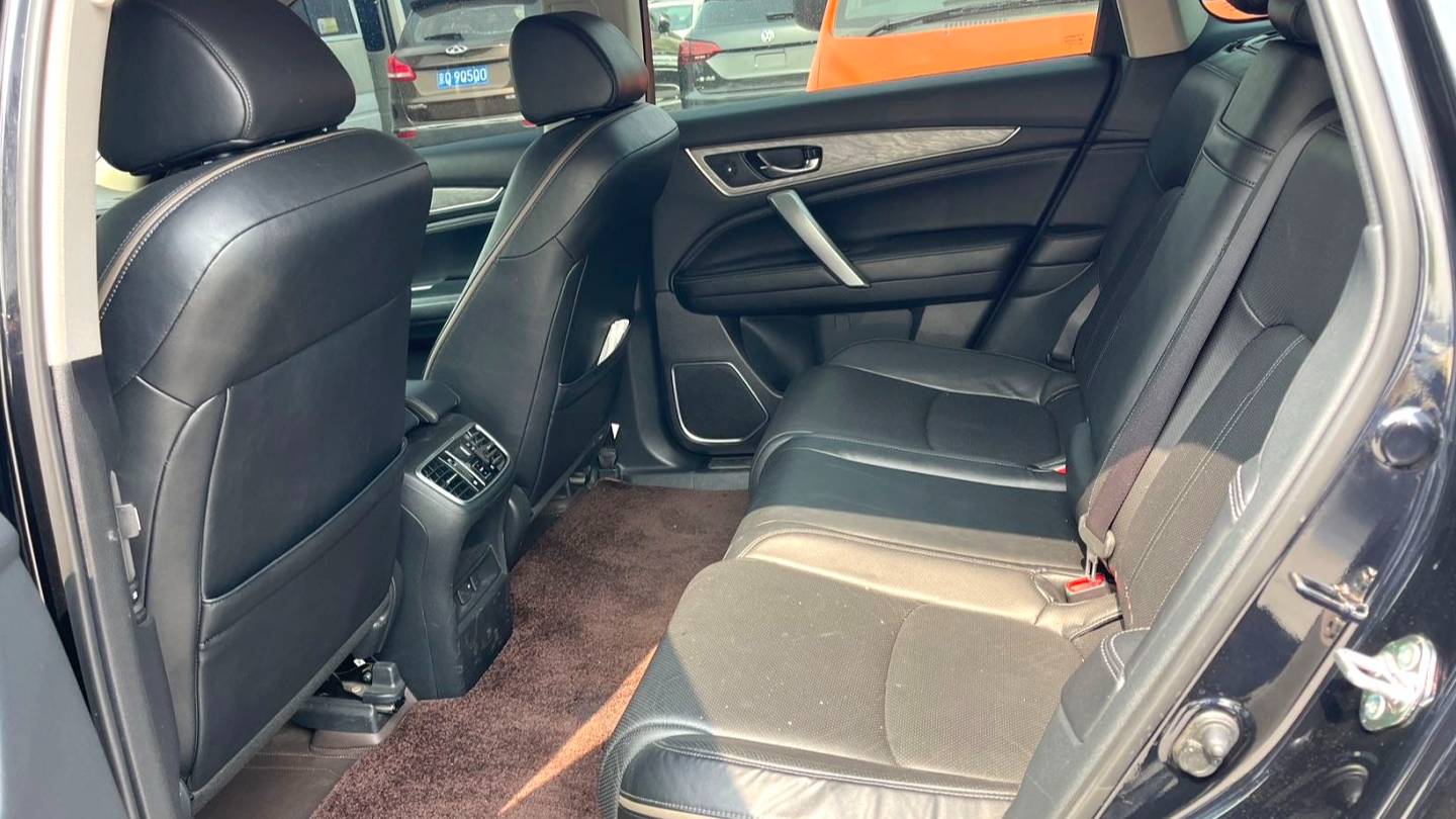 HONDA 2023 AVANCIER 370TURBO 4WD Phantom Night Premium Edition