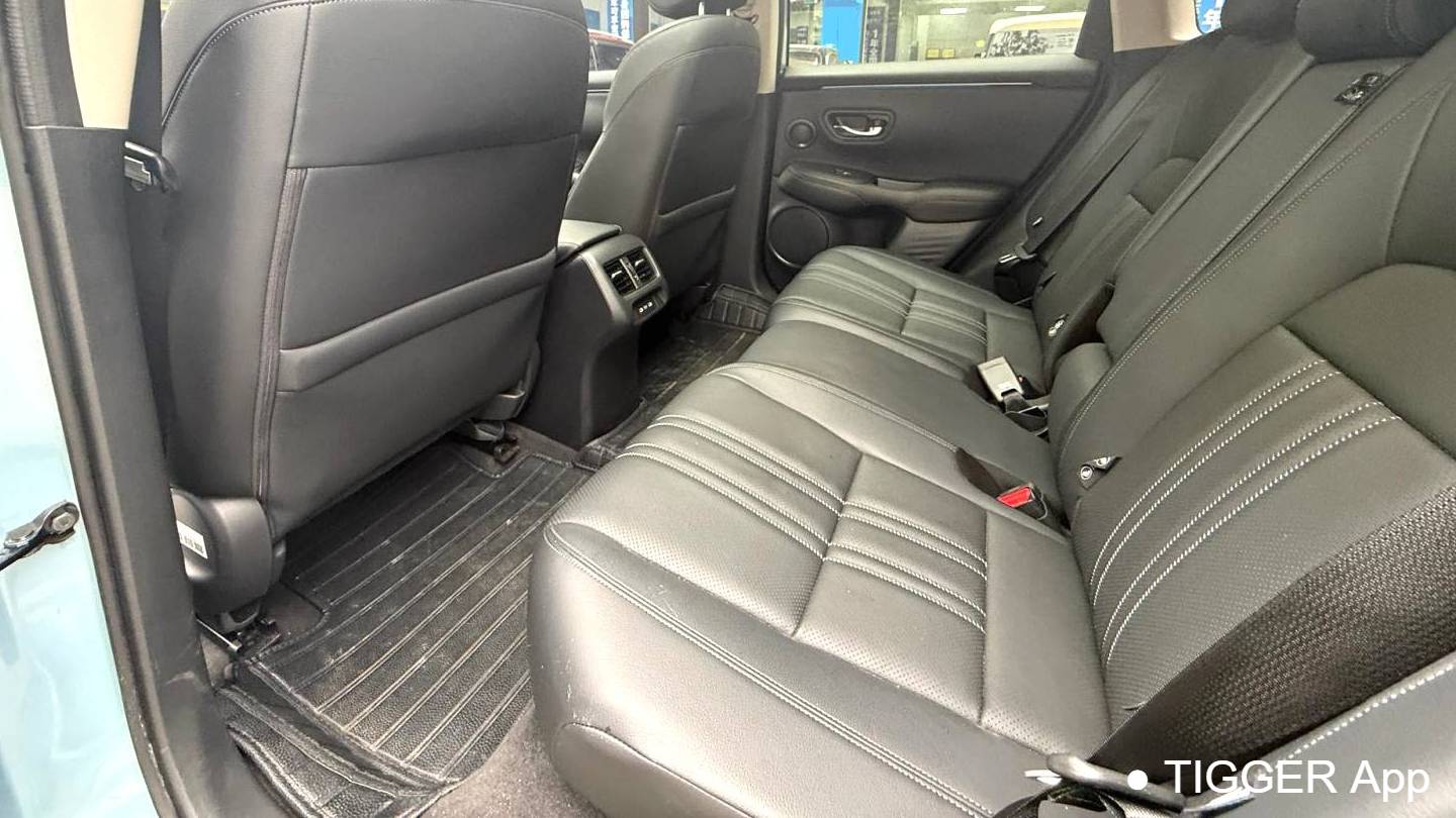 HONDA 2023 ZR-V 2.0L e: HEV Rui · Premium Edition