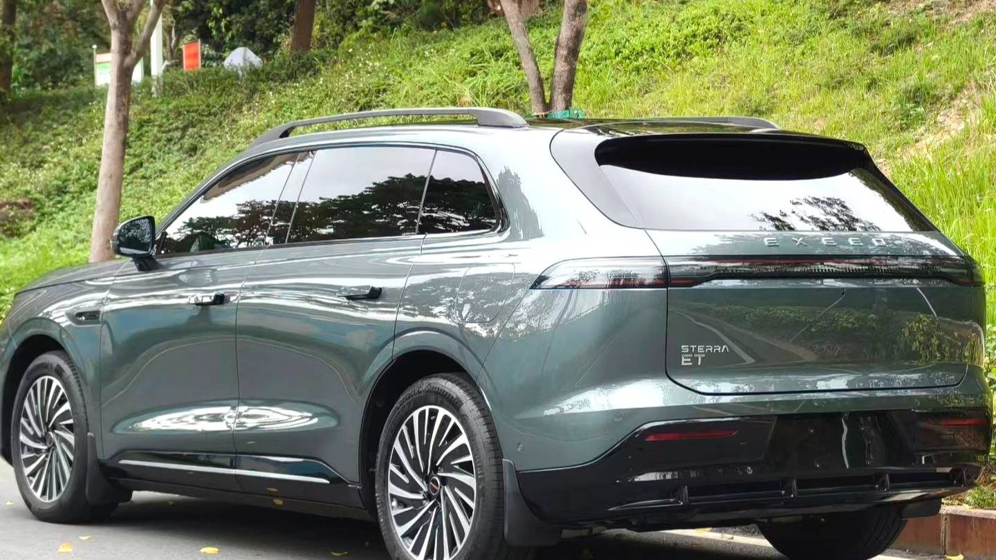 EXEED 2025 STERRA ET‌ Extended range 240 Max four-wheel drive urban assisted driving