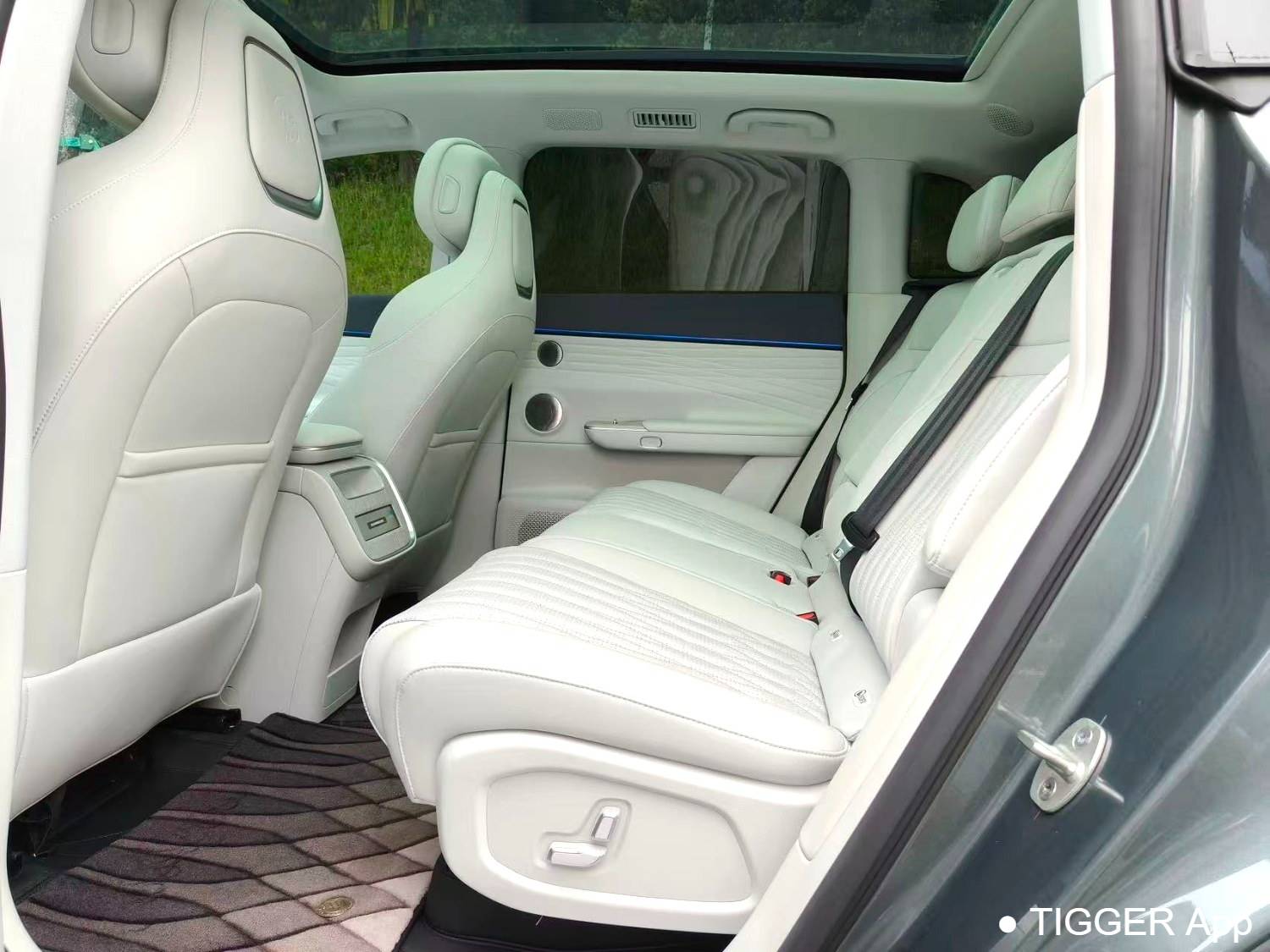 used EXEED 2025 STERRA ET‌ Extended range 240 Max four-wheel drive urban assisted driving