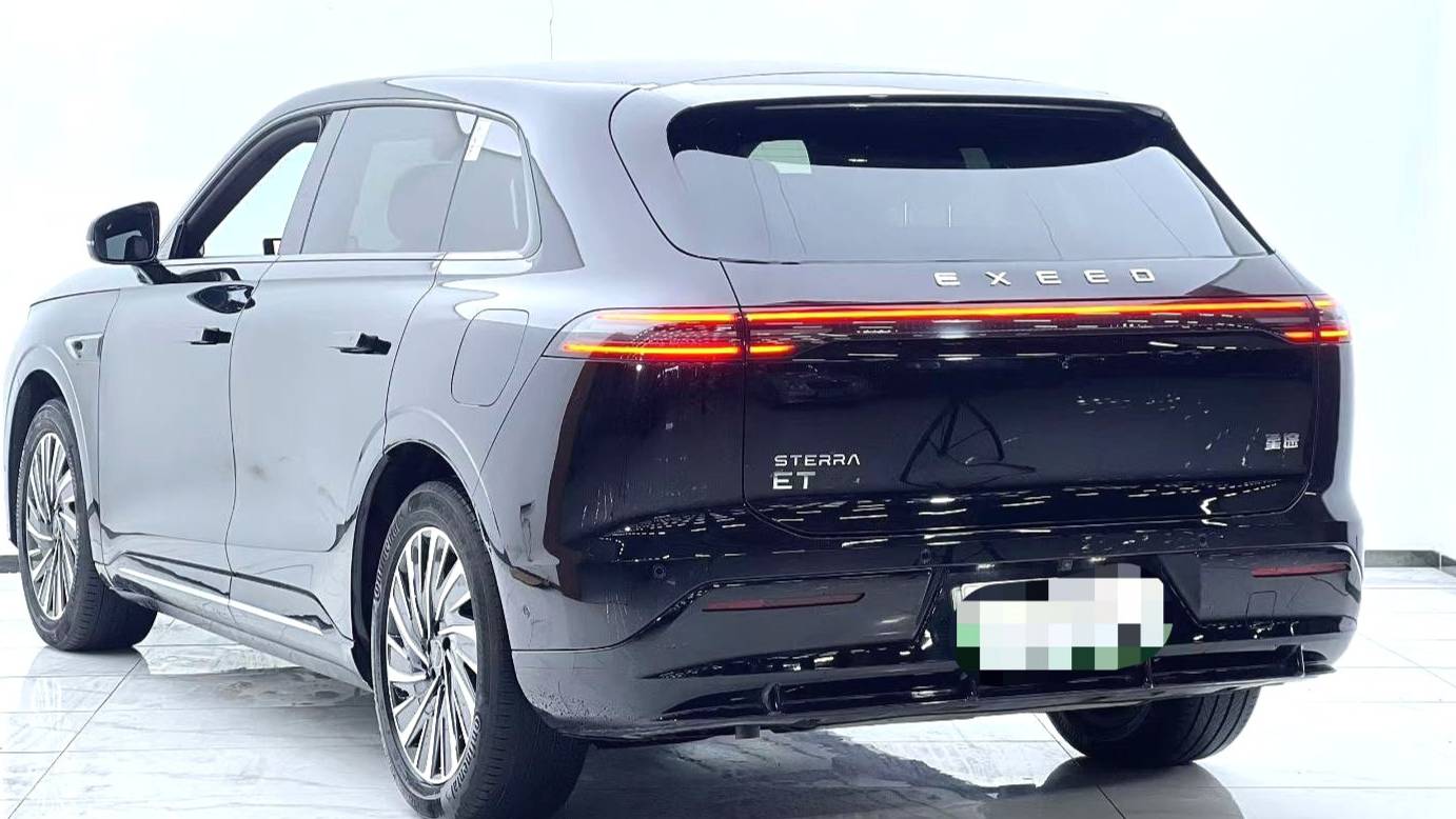 EXEED 2025 STERRA ET‌ Extended range 240 Max four-wheel drive urban assisted driving