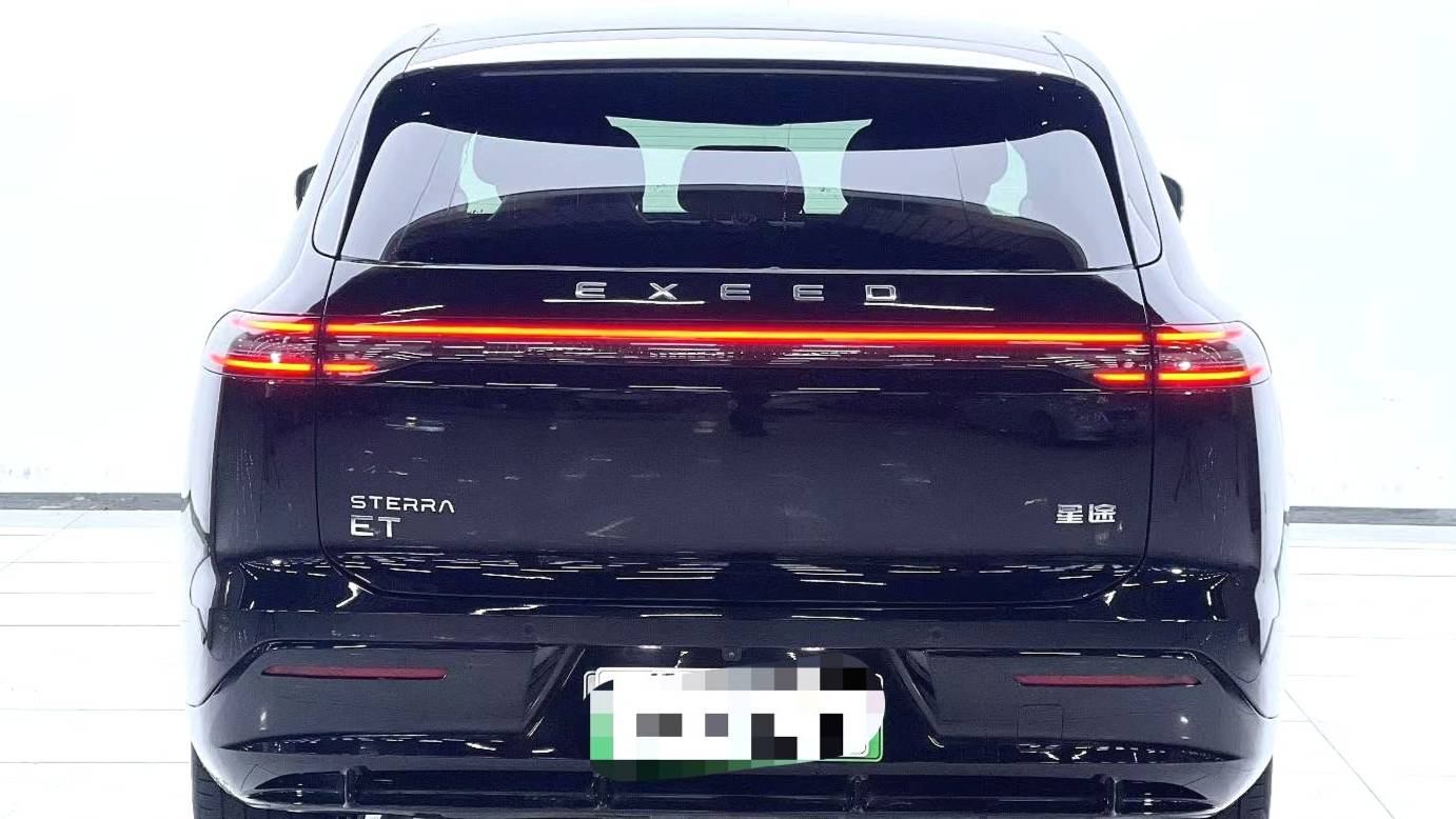EXEED 2025 STERRA ET‌ Extended range 240 Max four-wheel drive urban assisted driving