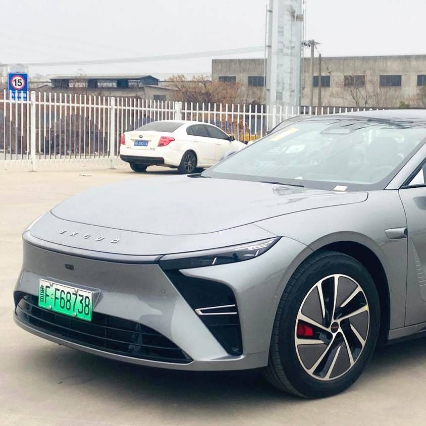 EXEED 2025 STERRA ES Extended Range Pro High Speed Assisted Driving سيارة مستعملة