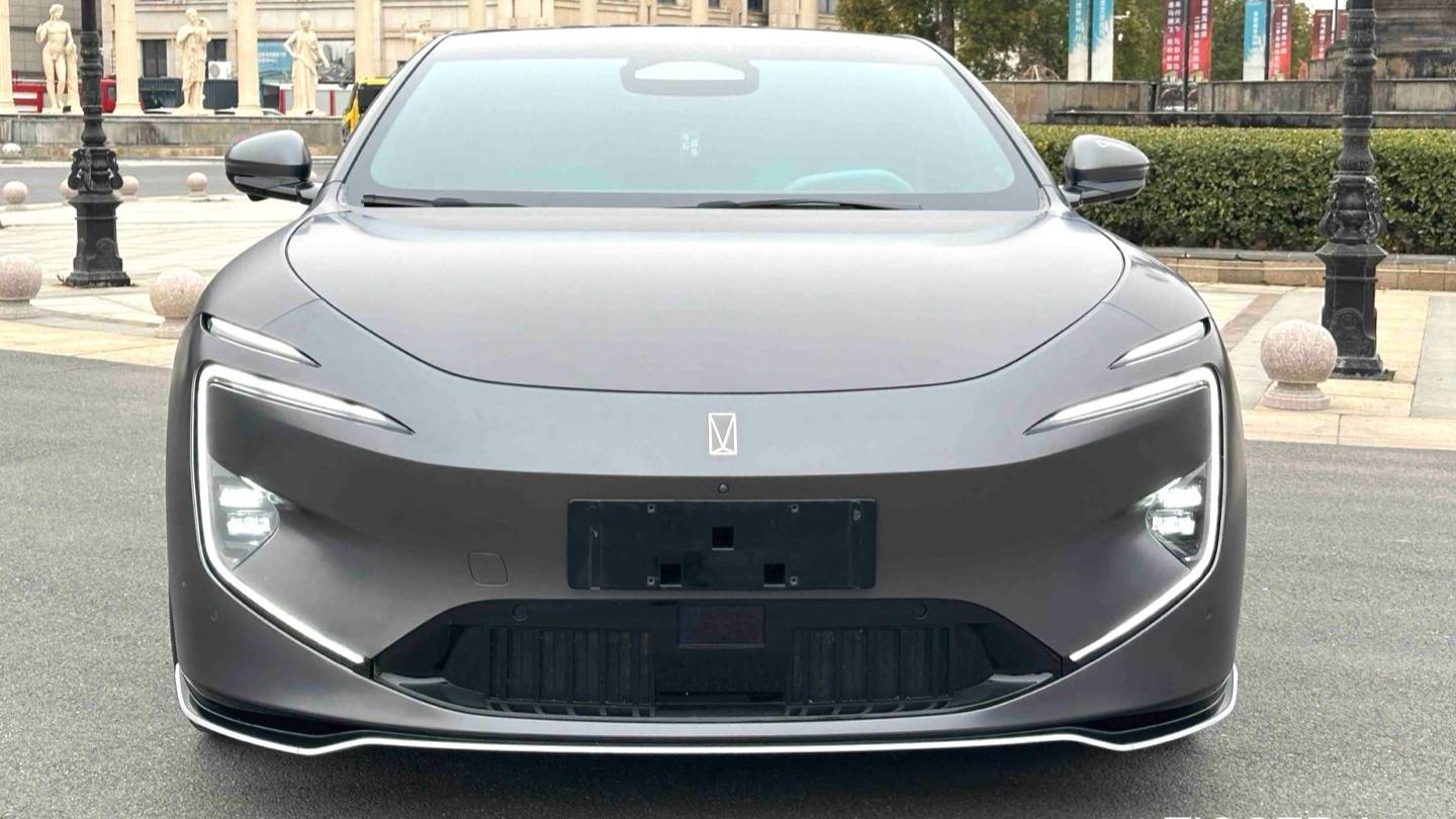 AVATR 2024 12 650 Three Laser Four Wheel Drive GT Edition