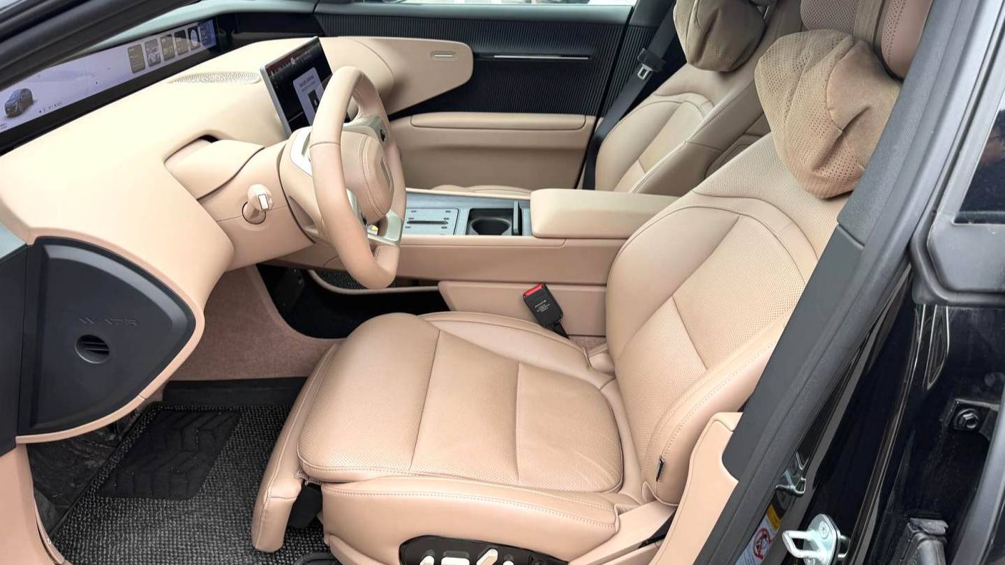 AVATR 2026 12 Ultra pure electric version four-wheel drive