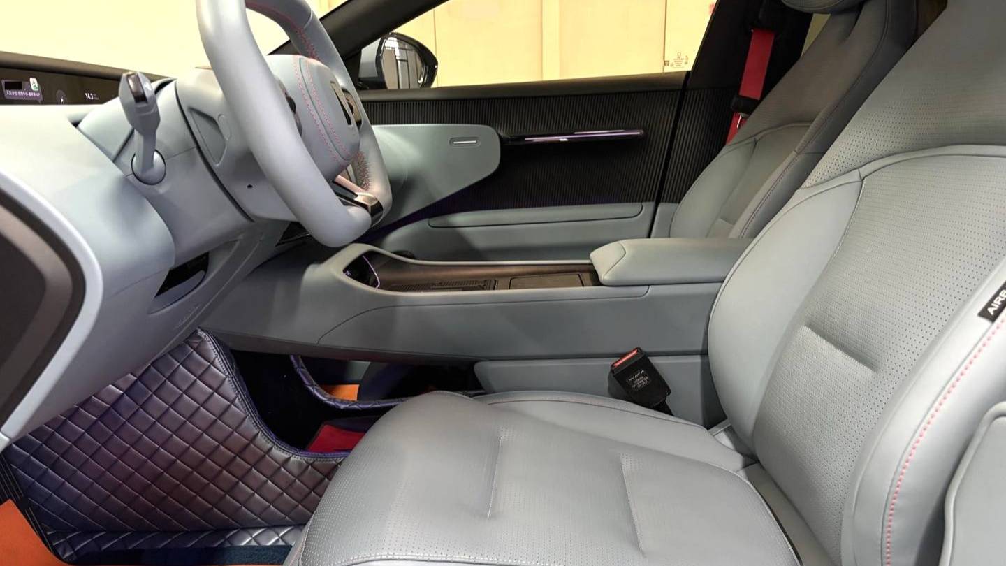 AVATR 2024 12 700 Triple Laser Rear Drive Luxury Edition