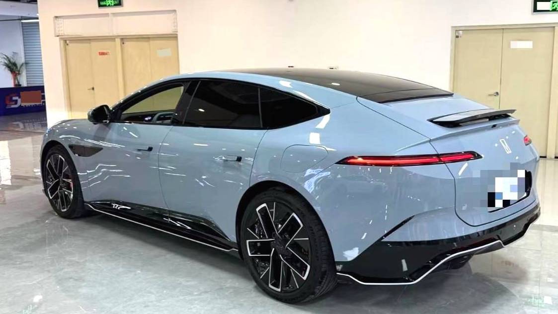 AVATR 2024 12 700 Triple Laser Rear Drive Luxury Edition