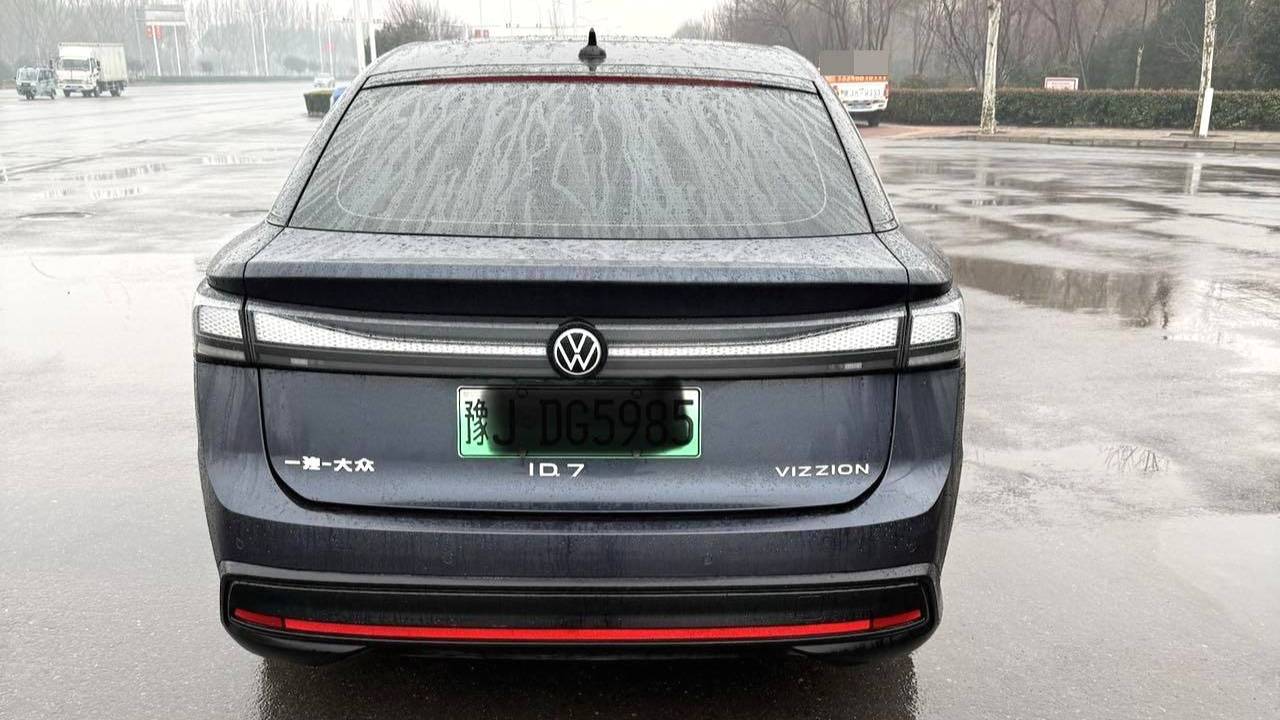 Volkswagen 2024 ID.7 VIZZION PRO