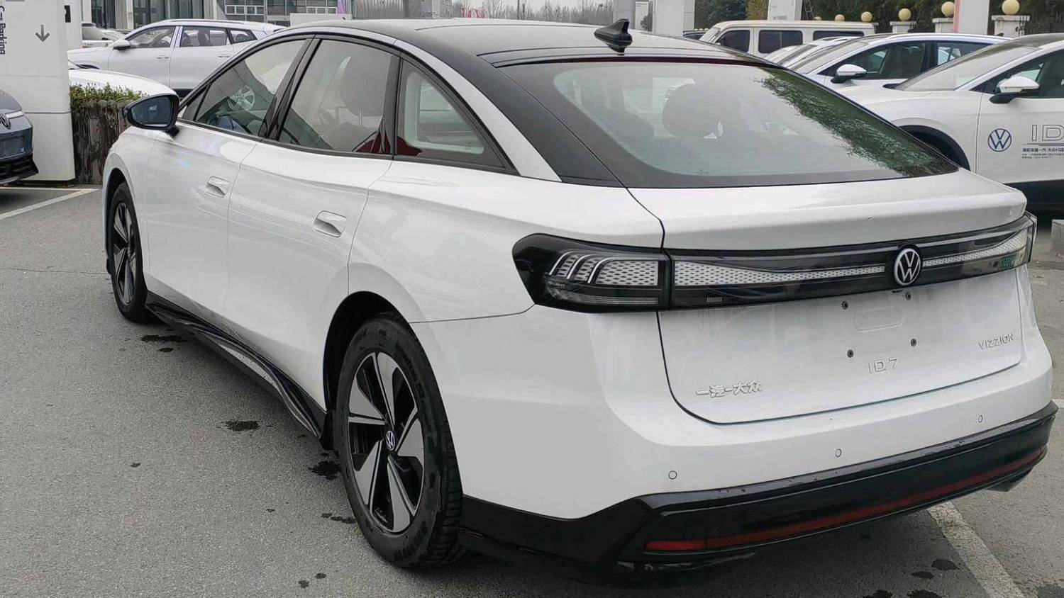 Volkswagen 2024 ID.7 VIZZION AIR