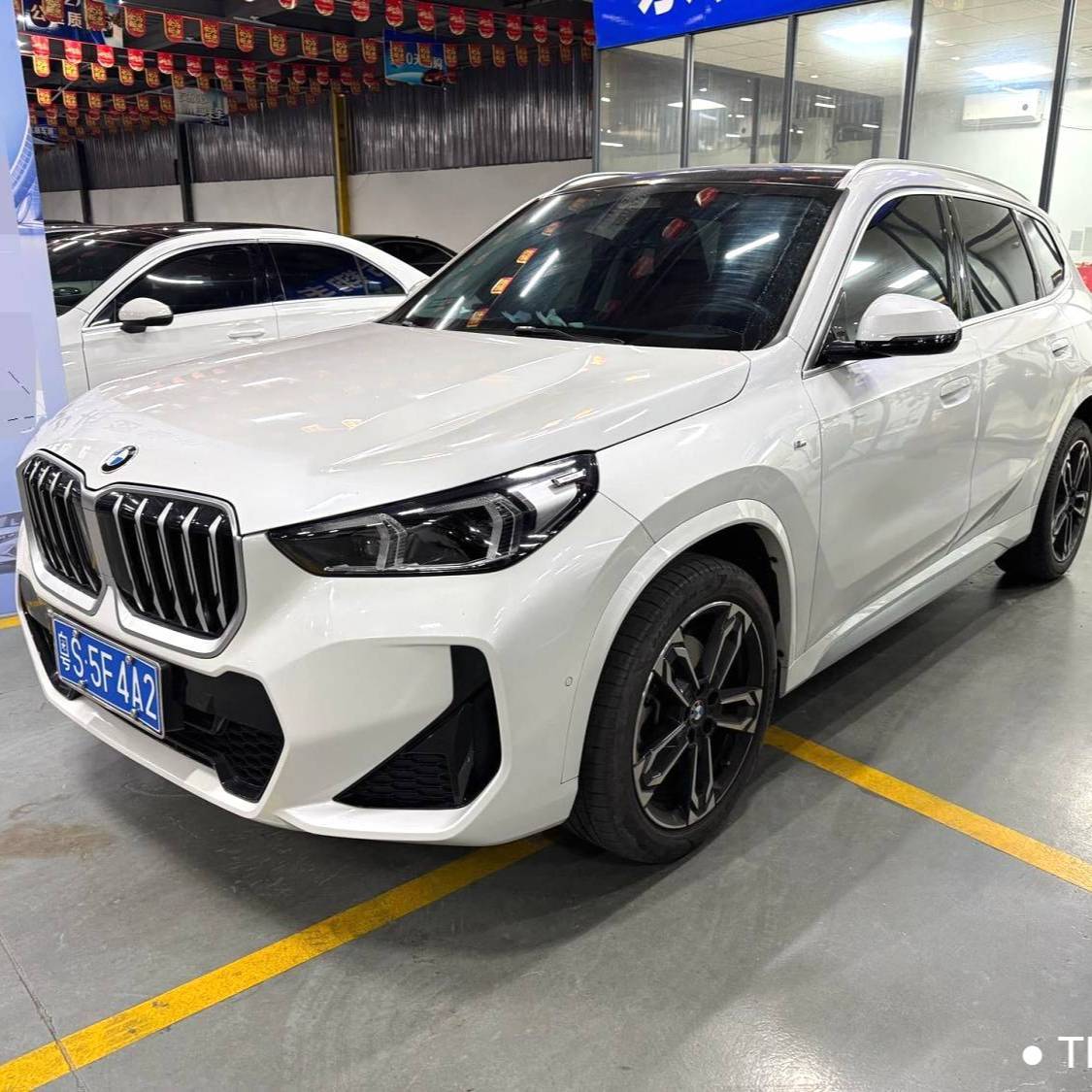 BMW 2024 X1 XDrive25Li M Sport Package Подержанный автомобиль