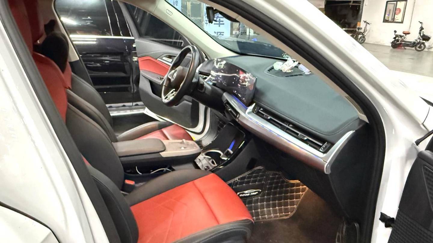 BMW 2024 X1 XDrive25Li M Sport Package