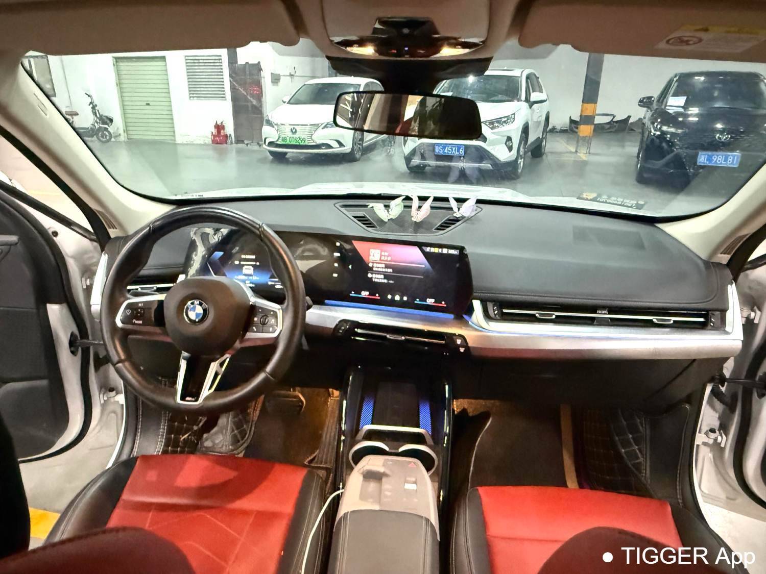 Подержанный BMW 2024 X1 XDrive25Li M Sport Package