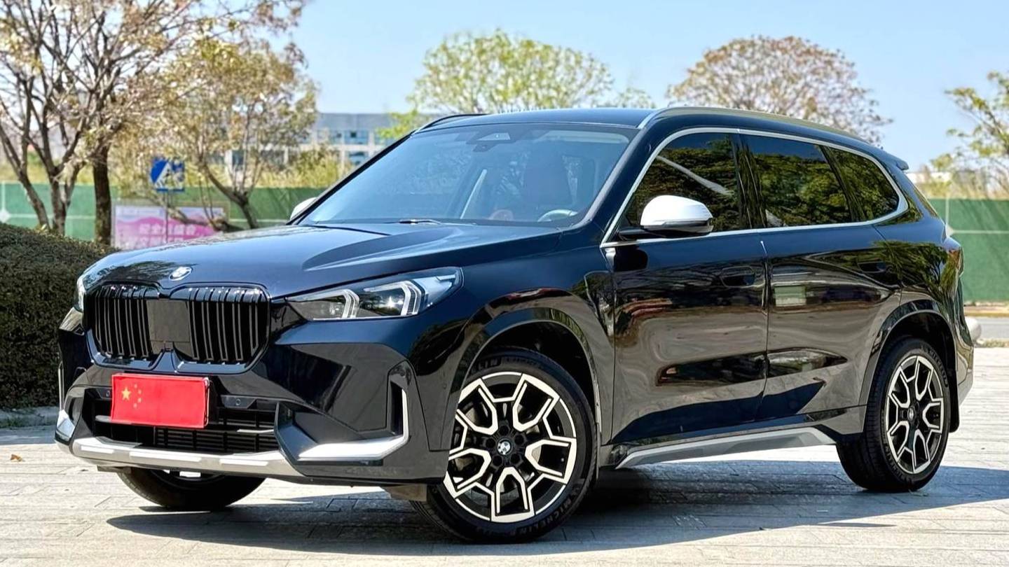 BMW 2024 X1 SDrive25Li X Design Kit