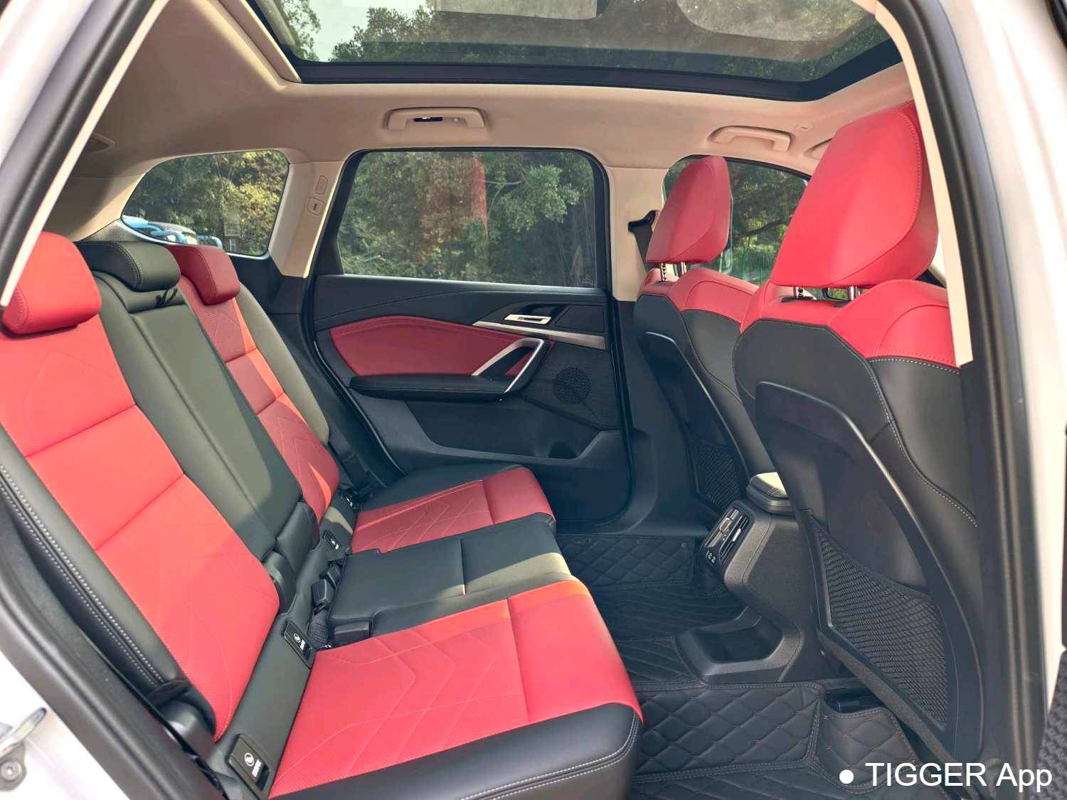 مستعمل BMW 2024 X1 XDrive25Li M Sport Package